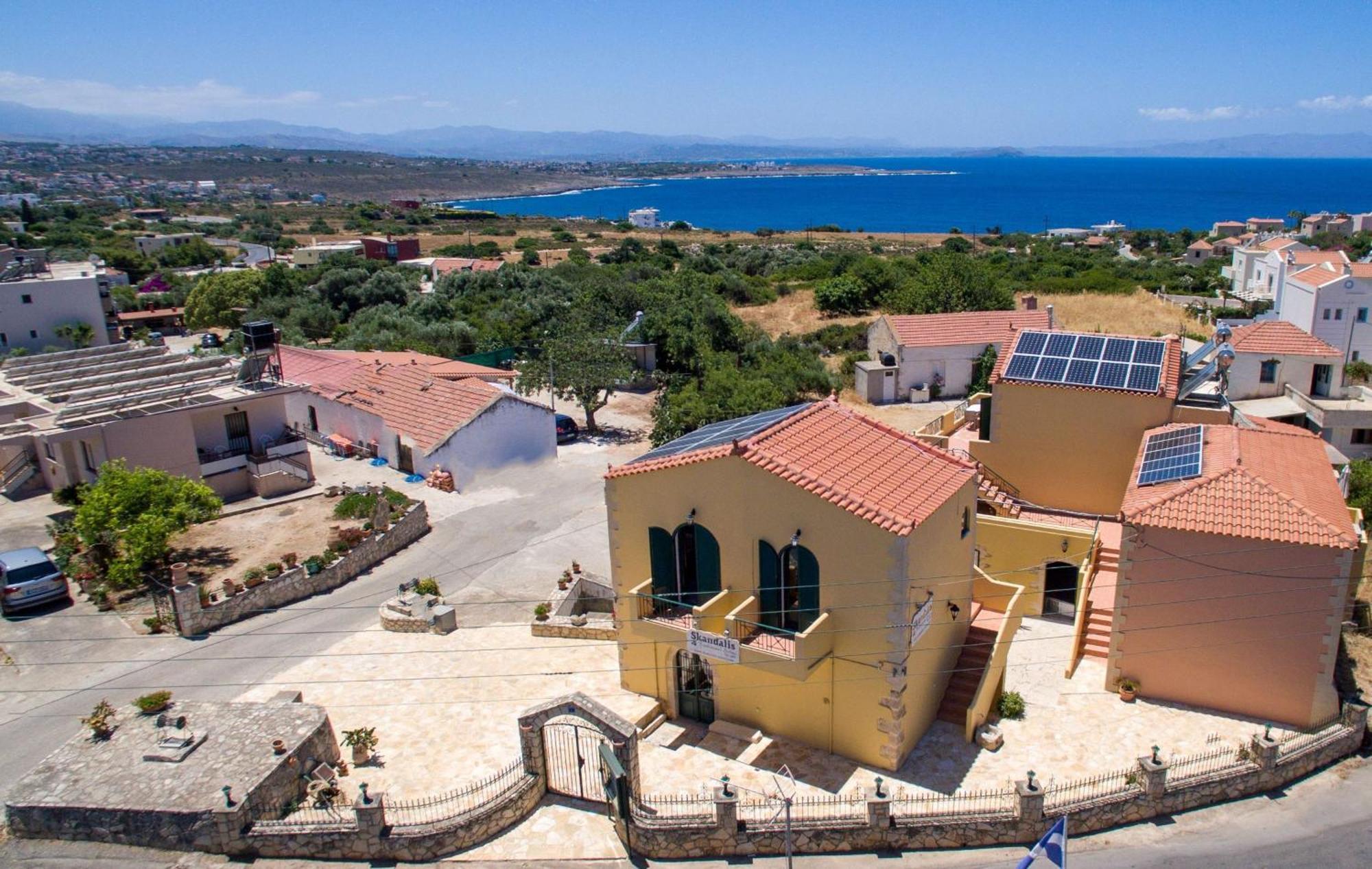 Skandalis Apartments With Pool Chorafakia Exterior foto