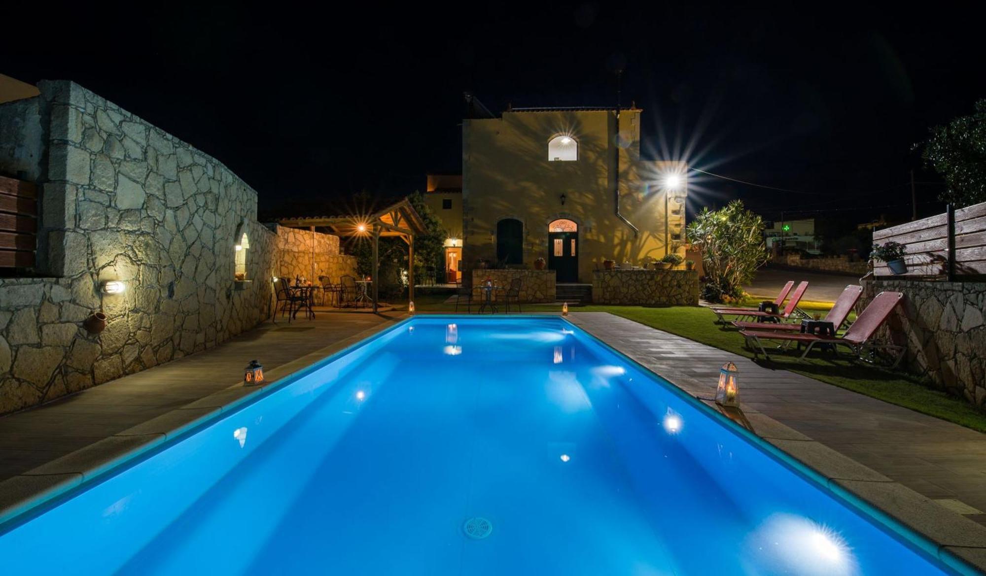 Skandalis Apartments With Pool Chorafakia Exterior foto